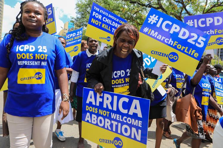 Demonstranter på gaden